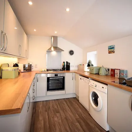Tigh Beag Na Mara Apartment Roag Exterior photo