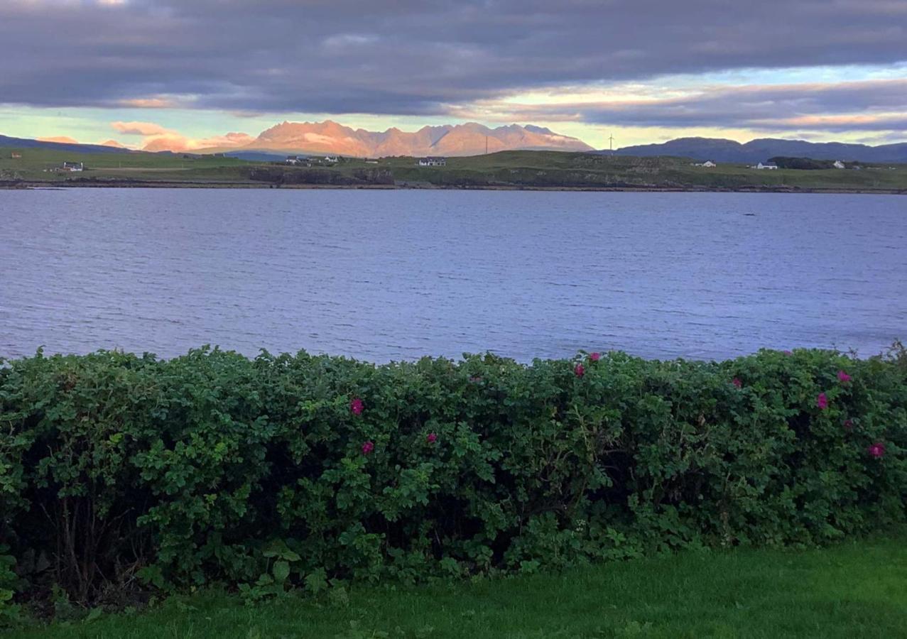 Tigh Beag Na Mara Apartment Roag